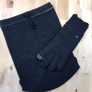 Lululemon neck warmer & groves